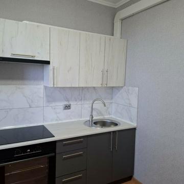 Шкільна вул., 35