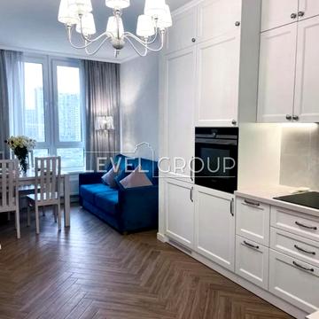 Каховська вул., 60