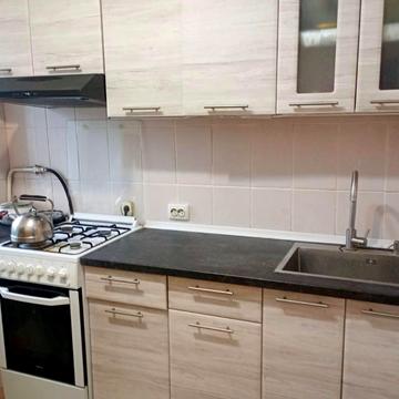 Перемоги просп., 17