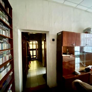 Героїв Крут вул. (Червоних Курсантів), 6