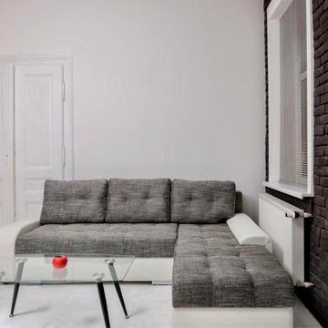 Продаж 2 кімн кв з ремонтом в центрі по вул Дорошенка