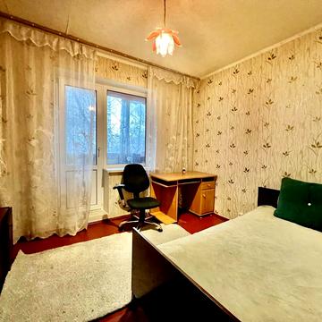 Тростянецька вул., 7