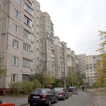 Здається 2х.кв. Закревсього 43 від власника на Троєщені без % комісії