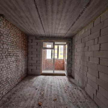 Героїв Крут вул., 2