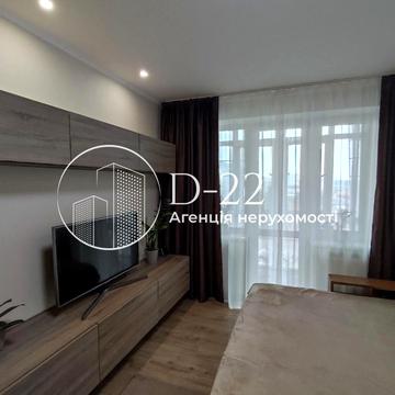 Освіти вул., 4