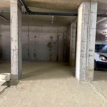 Галицька вул., 12а