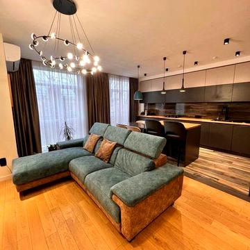 Продаж 4 кімн кв в новобудові Еліт Класу по вул Карпинця