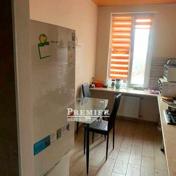 1-кімнатна квартира 36 кв.м Сучасний ремонт.Газове опалення