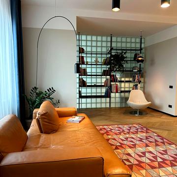 Гоголівська вул., 47