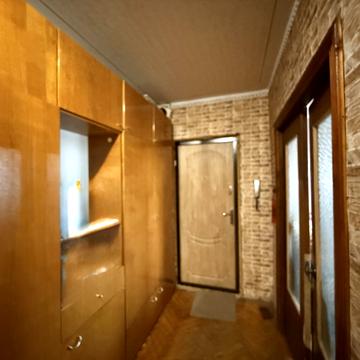 Київська вул., 16