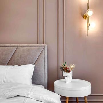 Топольна вул., 4