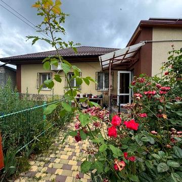 Здам 3к будинок центр міста. Можна з тваринками