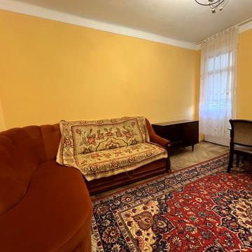 Устима Кармалюка вул., 11