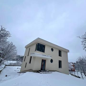 Вишнева вул.