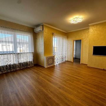 Польова вул.