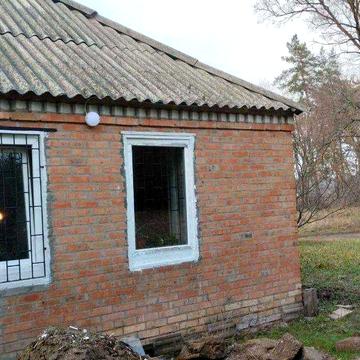 Будинок в селі Писарівка Полтавської області