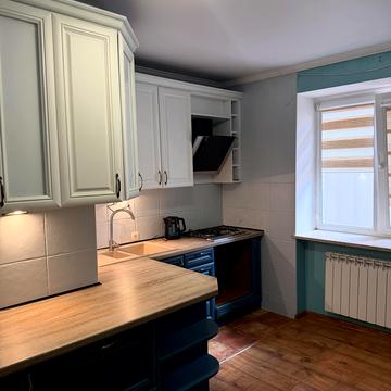 Кравчука вул., 17