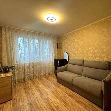 3х комнатная квартира на Холодной горе