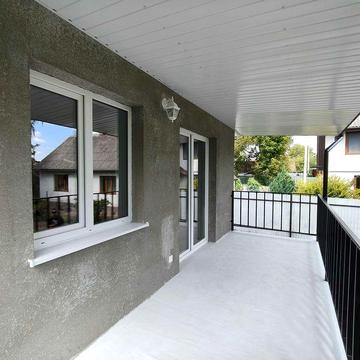 Компактний новозбудований будинок "під ключ" в чудовому місці