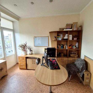 Продам квартиру біля парку Глоби, 59 м2