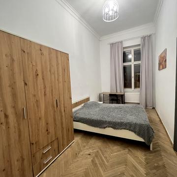 Крива Липа проїзд, 9