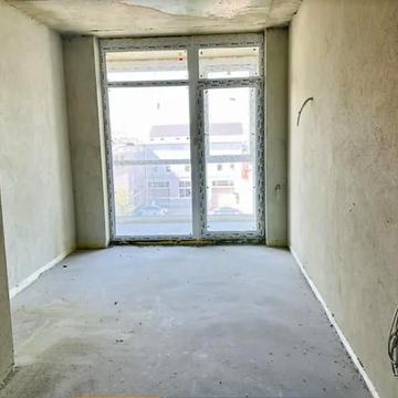 Володимира Навроцького вул., 33