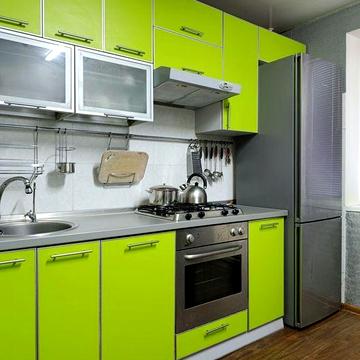 4 квартира, поруч Сильпо, правий берег.