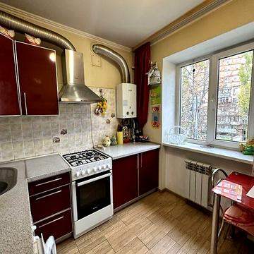 Продаж 3к Квартира Артура Савельєва (Черняховського) вулиця