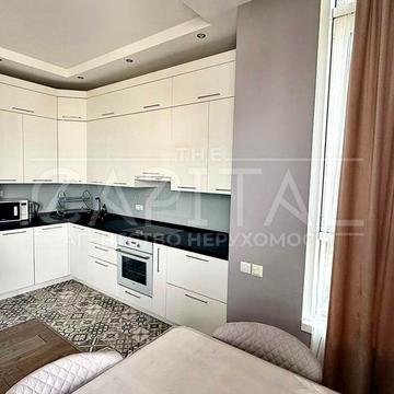 Лесі Українки бульв., 7-В