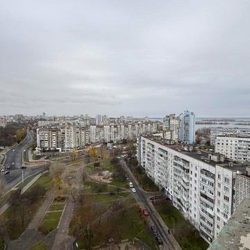 Припортова вул. (Героїв Сталінграда), 42/1