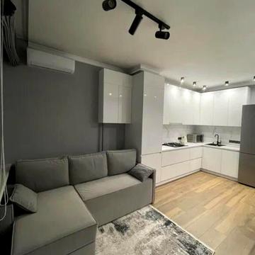 Замарстинівська вул. (Калініна), 170-Е