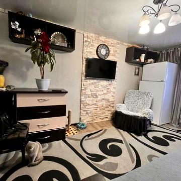 Київська вул., 60