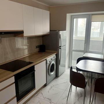 1ка, Дарницька пл., вул.Сосніцька 21, без %.