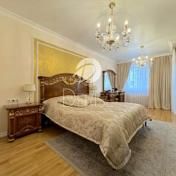 Василя Тютюнника вул. (Анрі Барбюса), 40