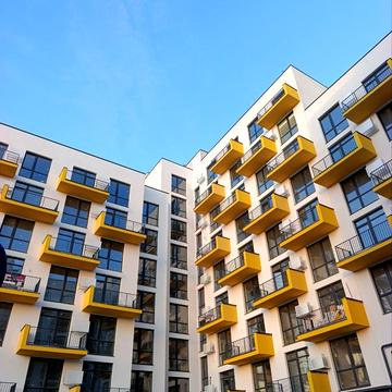 Володимира Навроцького вул., 39