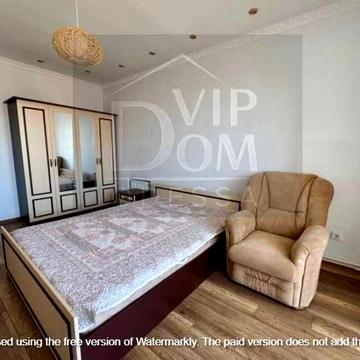 Продам 3 комнатная квартиру Кирпичный дом Своя котельная, газ