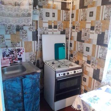 Здається однокімнатна квартира біля 4 лікарні