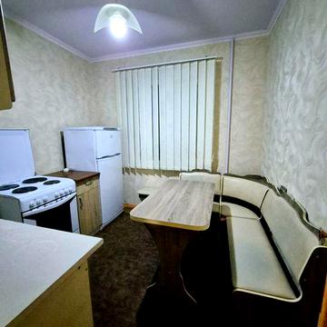 Сдам 3 комнатную квартиру по Днепродороге/Заболотного