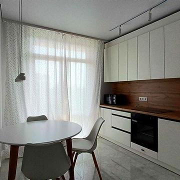 Довгострокова оренда 1-кімнатної квартири в ЖК МалаПрага біля 20 школи