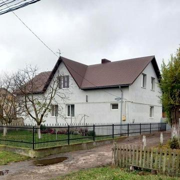 Продам частину будинка, село Прилуцьке, 139 кв.м, 8соток ділянка