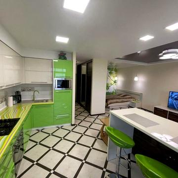 Набережна Перемоги вул., 62