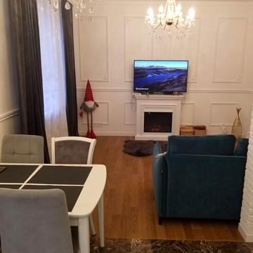 Костя Гордієнка пров., 10