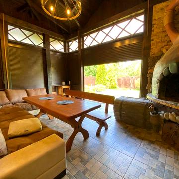 Будинок біля річки. Місце, для життя, відпочинку та відновлення.