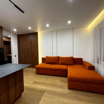 Леоніда Перфецького вул., 6