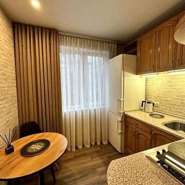 Продаж 3к Квартира Сонячна вулиця