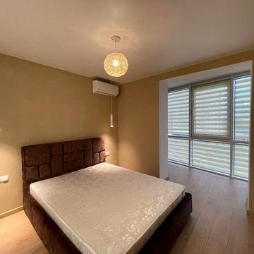 Набережна Перемоги вул., 44-А