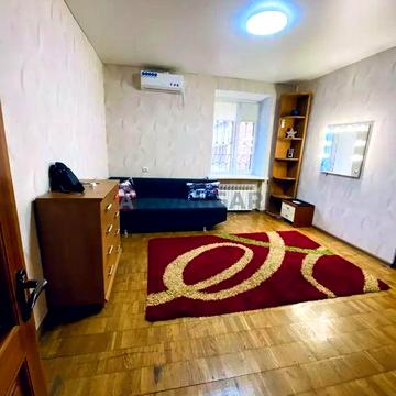 Затишна 2-к квартира в центрі міста, 2/5