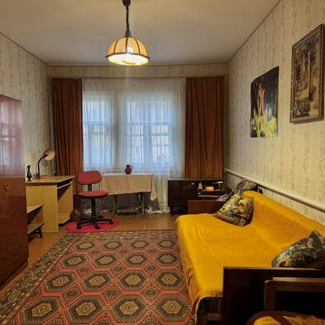 Межова вул., 33