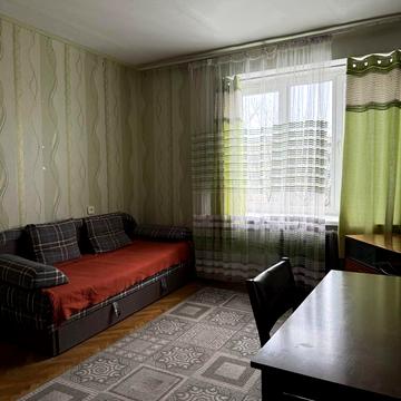 Володимира Великого вул. (Артема), 35