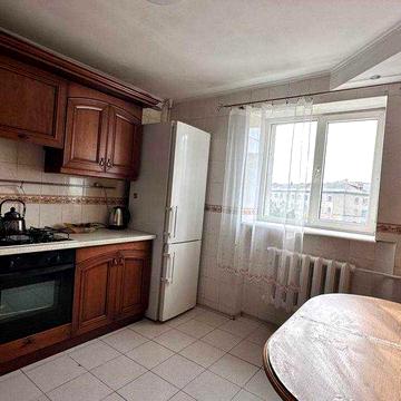 2 комнатная на Маловского/Дюковский парк.